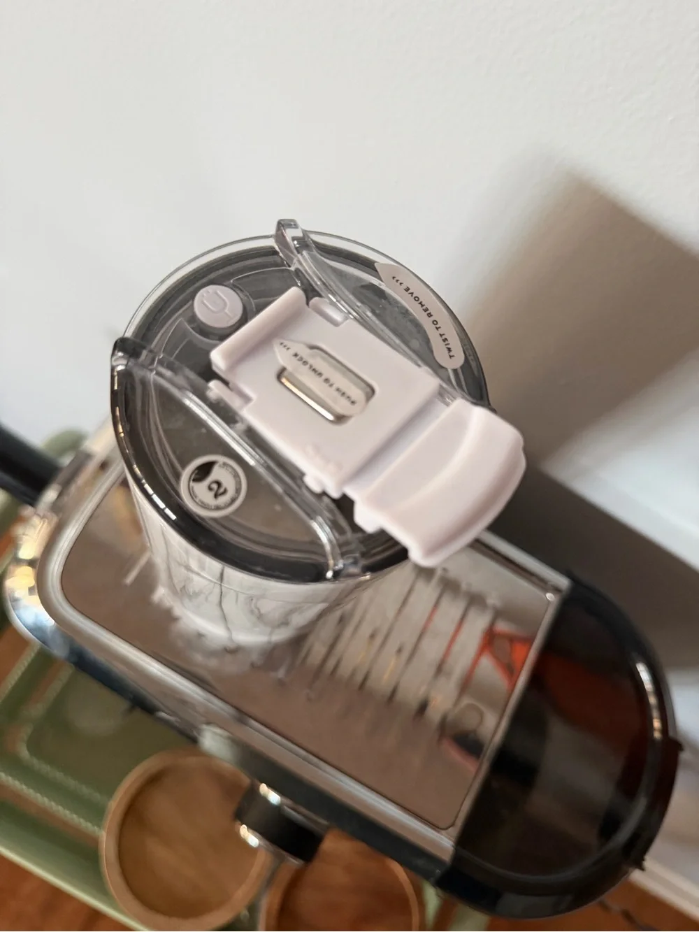 BrüMate Marble Travel Tumbler - White Gray